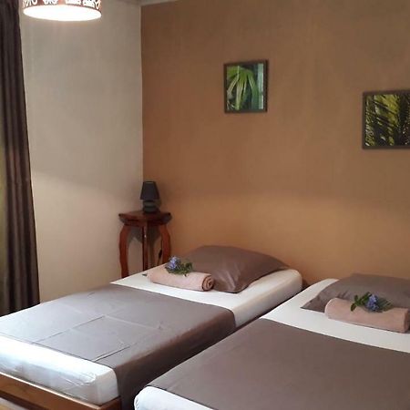 La Villa Des Palmes Bois d'Olive Экстерьер фото